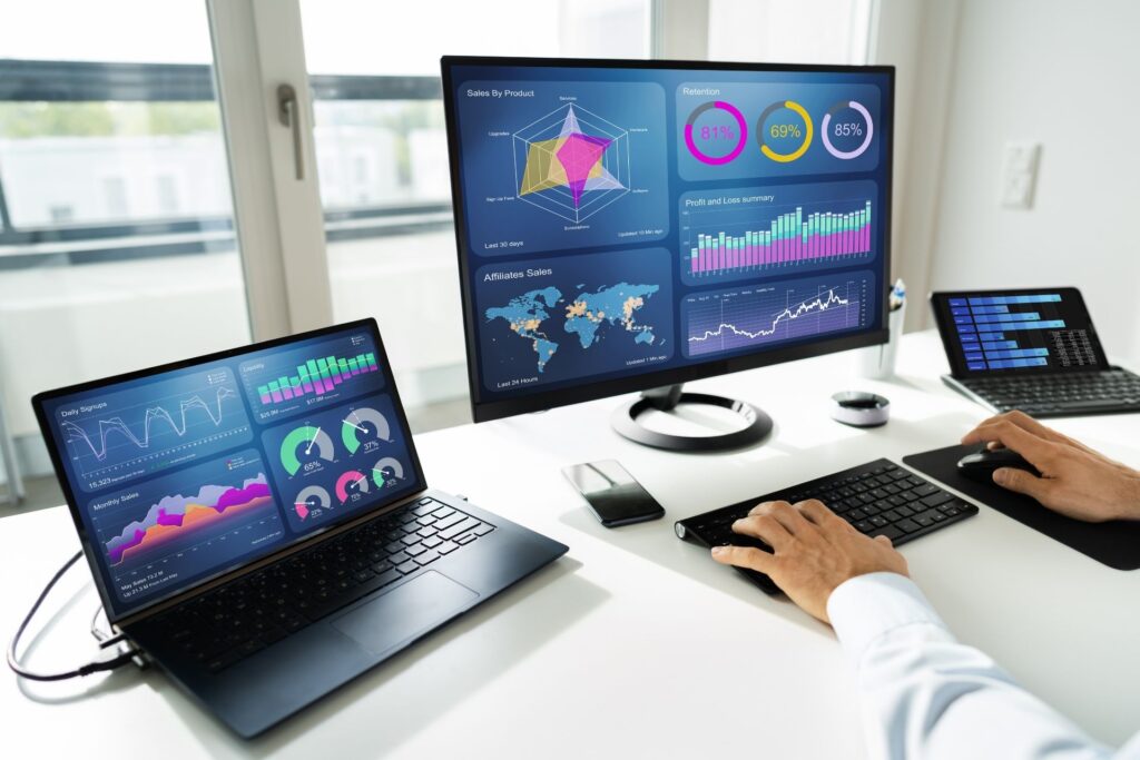 Data Analytics vs Data Science